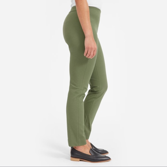 EVERLANE The Side-Zip Stretch Cotton Olive Ponte Pant 4 - Picture 3 of 14